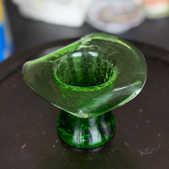 Vintage Crackle Glass Hat Vase – Emerald Green - Picture 2 of 7